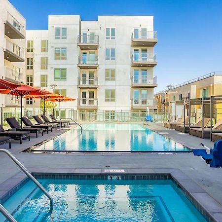 Cozy Apartment Unit With Great Amenities At Ktown Los Angeles Exterior photo